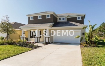 3810 AUTUMN FERN TERRACE, SARASOTA, Florida 34243, 4 Bedrooms Bedrooms, 9 Rooms Rooms,3 BathroomsBathrooms,Residential,For sale,AUTUMN FERN,A4198301