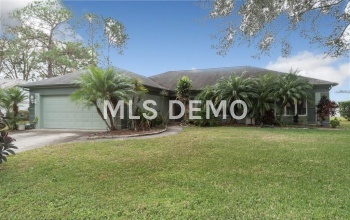 9205 CYPRESSWOOD CIRCLE, TAMPA, Florida 33647, 3 Bedrooms Bedrooms, 6 Rooms Rooms,2 BathroomsBathrooms,Residential,For sale,CYPRESSWOOD,T2913973