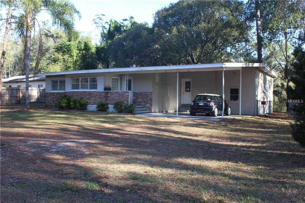 1575 APOPKA BOULEVARD, APOPKA, Florida 32703, 2 Bedrooms Bedrooms, 6 Rooms Rooms,1 BathroomBathrooms,Residential,For sale,APOPKA,O5554680