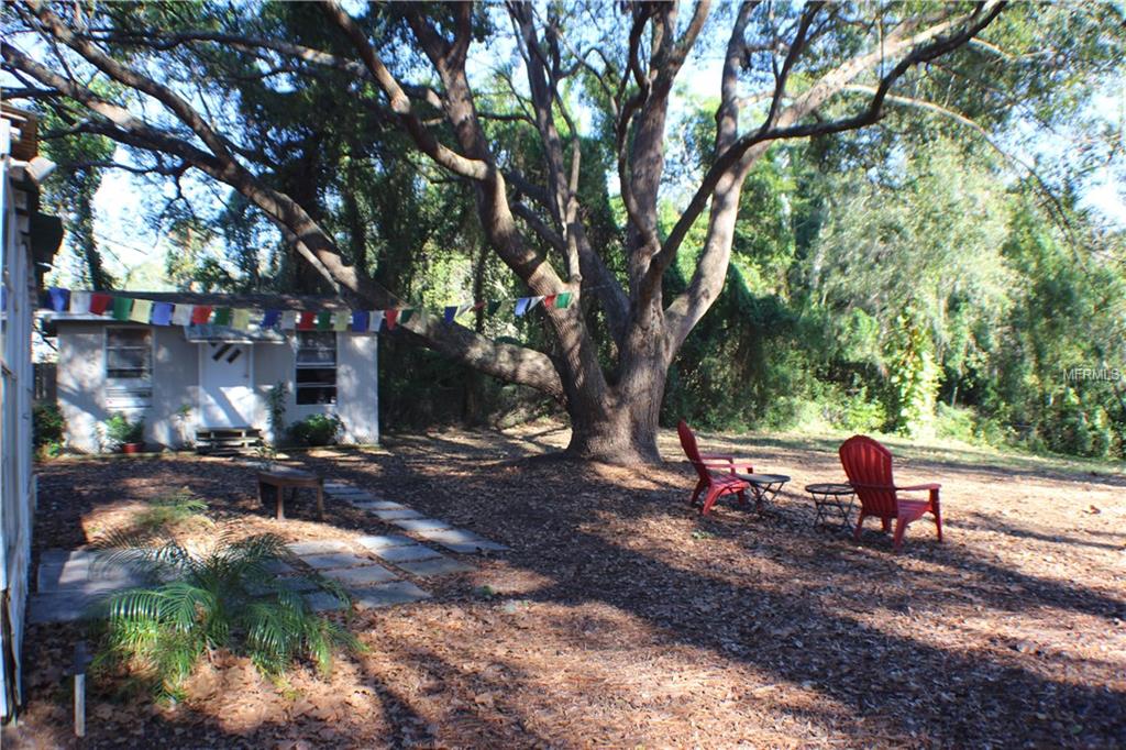 1575 APOPKA BOULEVARD, APOPKA, Florida 32703, 2 Bedrooms Bedrooms, 6 Rooms Rooms,1 BathroomBathrooms,Residential,For sale,APOPKA,O5554680