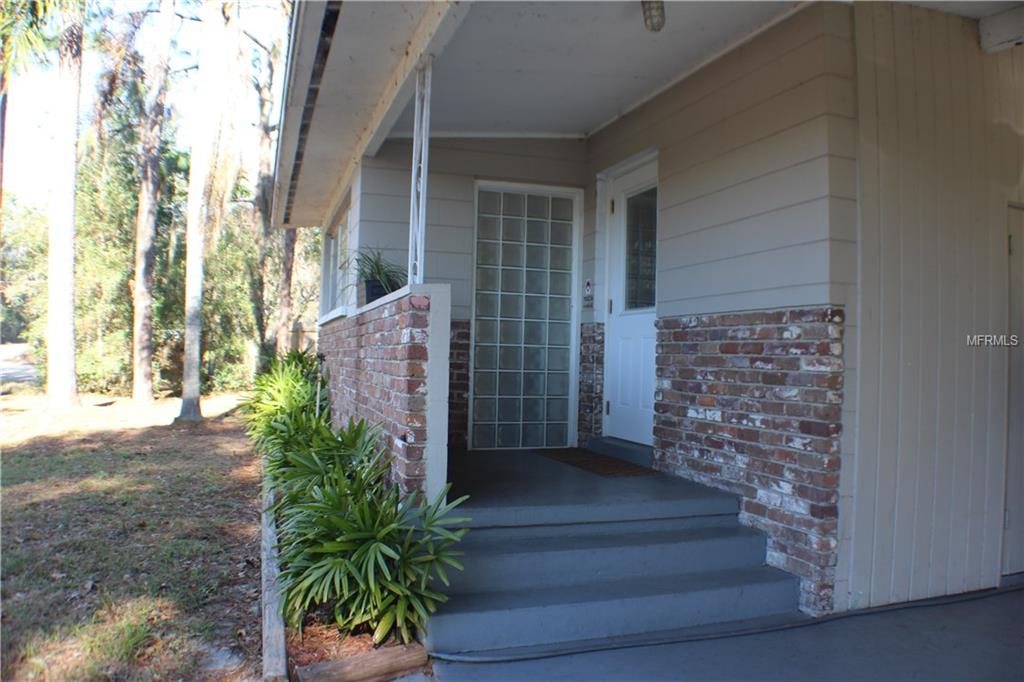 1575 APOPKA BOULEVARD, APOPKA, Florida 32703, 2 Bedrooms Bedrooms, 6 Rooms Rooms,1 BathroomBathrooms,Residential,For sale,APOPKA,O5554680