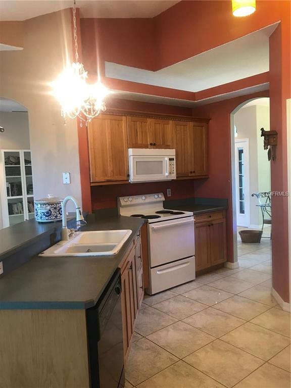 8020 PINE ISLAND ROAD, CLERMONT, Florida 34711, 3 Bedrooms Bedrooms, 5 Rooms Rooms,2 BathroomsBathrooms,Residential,For sale,PINE ISLAND,G4851499