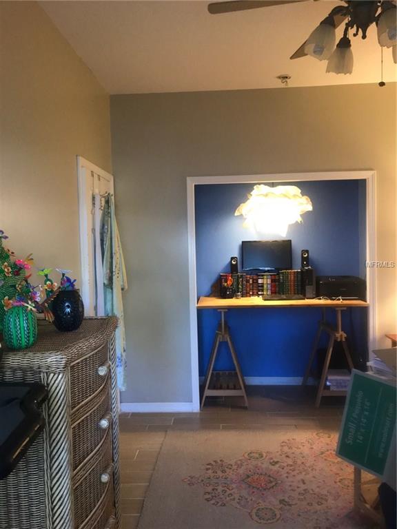 8020 PINE ISLAND ROAD, CLERMONT, Florida 34711, 3 Bedrooms Bedrooms, 5 Rooms Rooms,2 BathroomsBathrooms,Residential,For sale,PINE ISLAND,G4851499