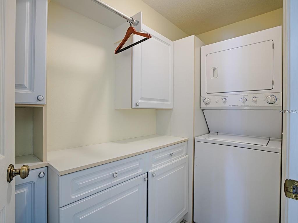 9933 GULF BOULEVARD, TREASURE ISLAND, Florida 33706, 3 Bedrooms Bedrooms, 4 Rooms Rooms,3 BathroomsBathrooms,Residential,For sale,GULF,U7844495