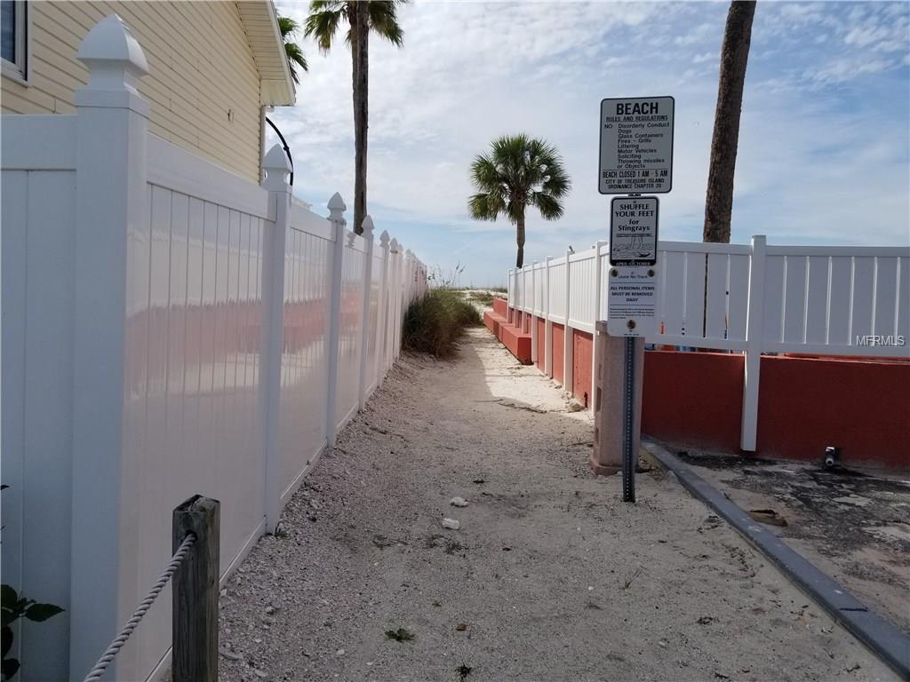 9933 GULF BOULEVARD, TREASURE ISLAND, Florida 33706, 3 Bedrooms Bedrooms, 4 Rooms Rooms,3 BathroomsBathrooms,Residential,For sale,GULF,U7844495