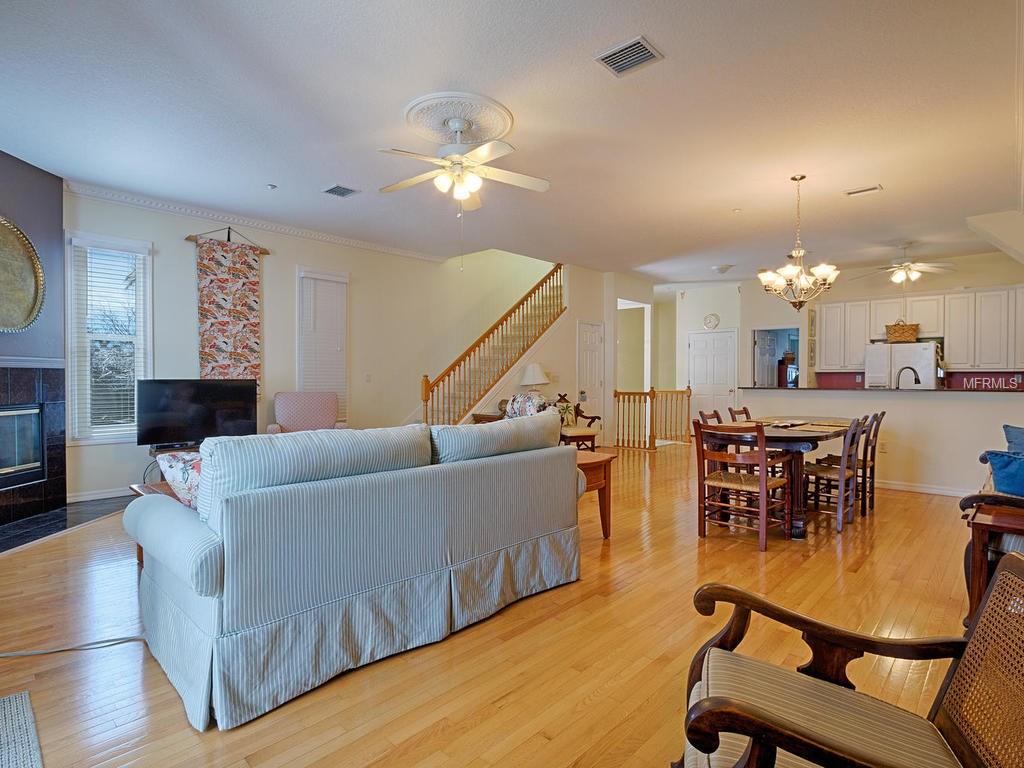 9933 GULF BOULEVARD, TREASURE ISLAND, Florida 33706, 3 Bedrooms Bedrooms, 4 Rooms Rooms,3 BathroomsBathrooms,Residential,For sale,GULF,U7844495