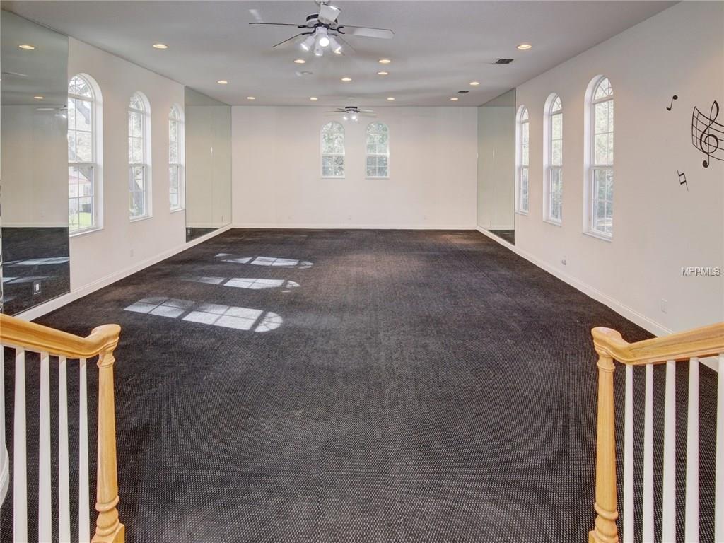 11407 W QUEENSWAY DRIVE, TEMPLE TERRACE, Florida 33617, 4 Bedrooms Bedrooms, 8 Rooms Rooms,4 BathroomsBathrooms,Residential,For sale,QUEENSWAY,T2927720