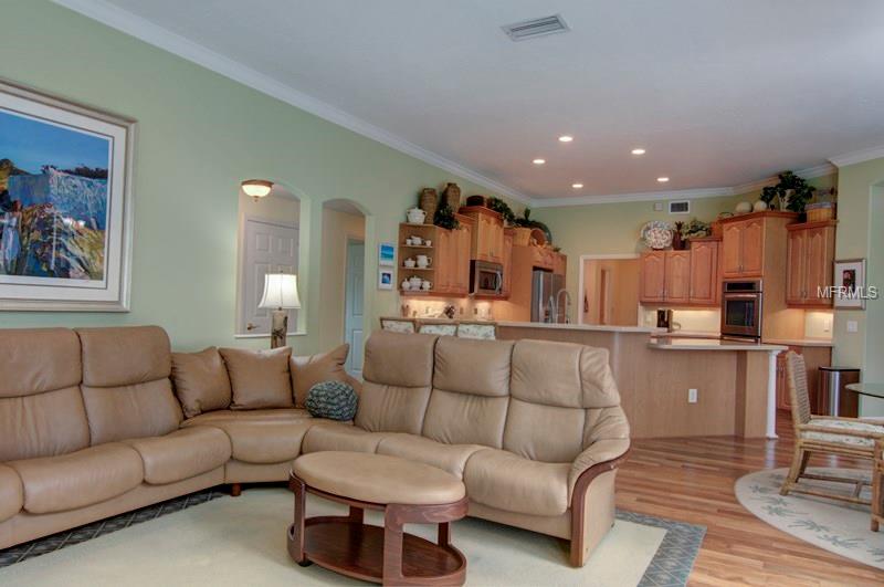 7048 STANHOPE PLACE, UNIVERSITY PARK, Florida 34201, 4 Bedrooms Bedrooms, 11 Rooms Rooms,3 BathroomsBathrooms,Residential,For sale,STANHOPE,A4192622