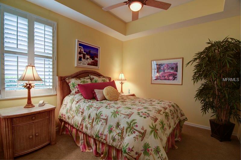 7048 STANHOPE PLACE, UNIVERSITY PARK, Florida 34201, 4 Bedrooms Bedrooms, 11 Rooms Rooms,3 BathroomsBathrooms,Residential,For sale,STANHOPE,A4192622