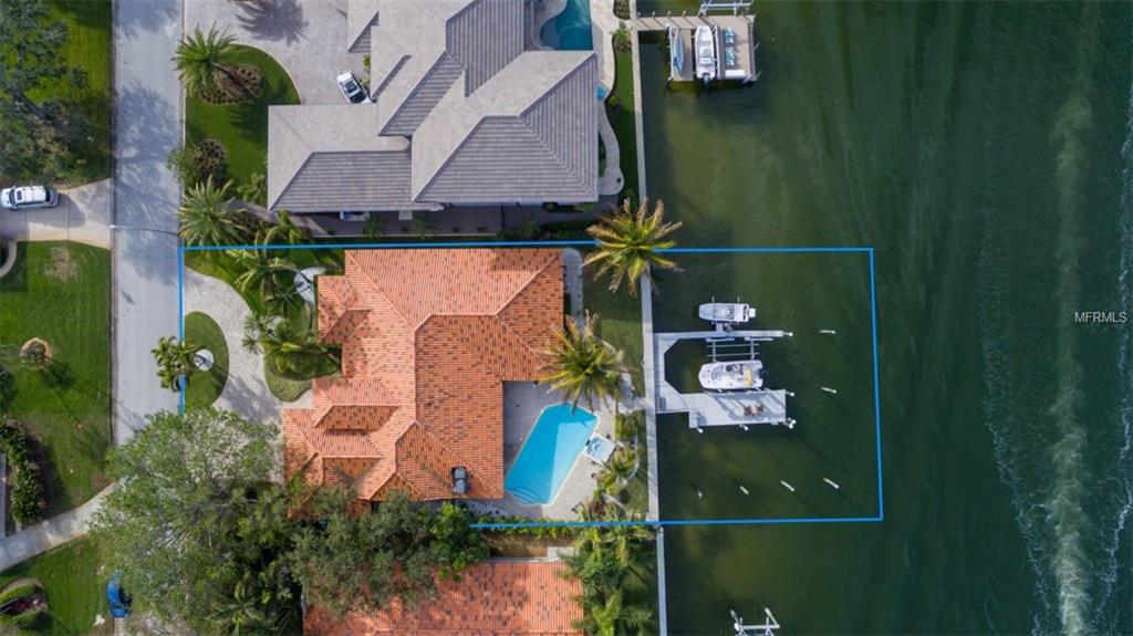 2215 MERMAID POINT NE, ST PETERSBURG, Florida 33703, 4 Bedrooms Bedrooms, 3 Rooms Rooms,3 BathroomsBathrooms,Residential,For sale,MERMAID,A4198304