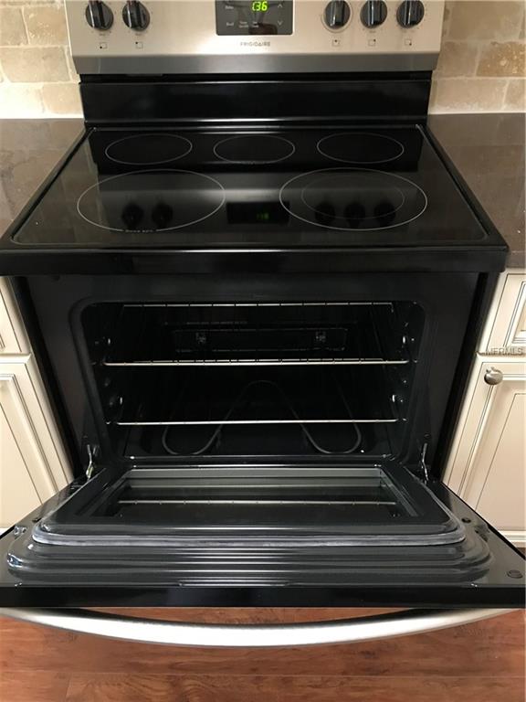 8425 112TH STREET, SEMINOLE, Florida 33772, 2 Bedrooms Bedrooms, 4 Rooms Rooms,1 BathroomBathrooms,Residential,For sale,112TH,U7836989