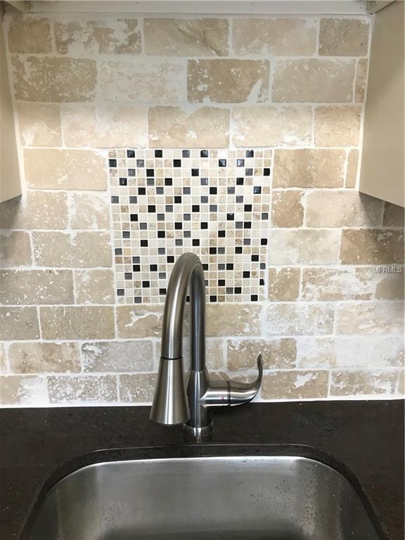 8425 112TH STREET, SEMINOLE, Florida 33772, 2 Bedrooms Bedrooms, 4 Rooms Rooms,1 BathroomBathrooms,Residential,For sale,112TH,U7836989