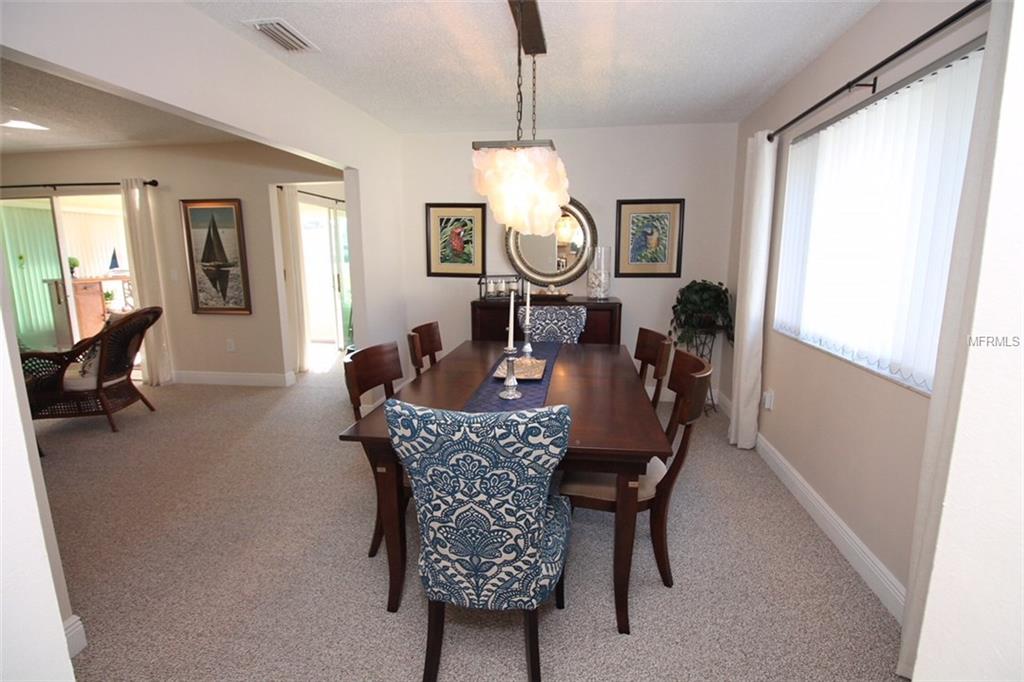 3976 LAKESIDE ROAD, SARASOTA, Florida 34232, 2 Bedrooms Bedrooms, 7 Rooms Rooms,2 BathroomsBathrooms,Residential,For sale,LAKESIDE,A4201697