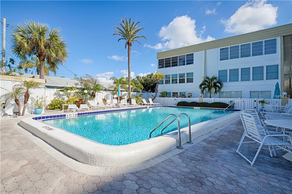 661 POINSETTIA AVENUE, CLEARWATER BEACH, Florida 33767, 2 Bedrooms Bedrooms, 4 Rooms Rooms,2 BathroomsBathrooms,Residential,For sale,POINSETTIA,U7841204