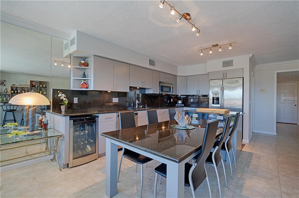 661 POINSETTIA AVENUE, CLEARWATER BEACH, Florida 33767, 2 Bedrooms Bedrooms, 4 Rooms Rooms,2 BathroomsBathrooms,Residential,For sale,POINSETTIA,U7841204