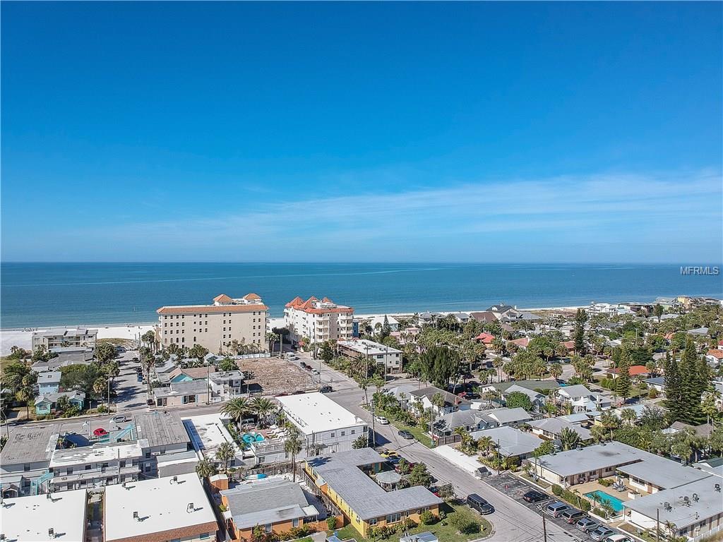 661 POINSETTIA AVENUE, CLEARWATER BEACH, Florida 33767, 2 Bedrooms Bedrooms, 4 Rooms Rooms,2 BathroomsBathrooms,Residential,For sale,POINSETTIA,U7841204