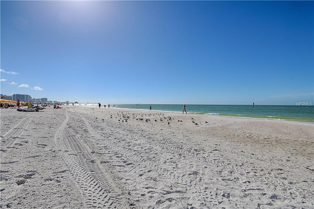 661 POINSETTIA AVENUE, CLEARWATER BEACH, Florida 33767, 2 Bedrooms Bedrooms, 4 Rooms Rooms,2 BathroomsBathrooms,Residential,For sale,POINSETTIA,U7841204