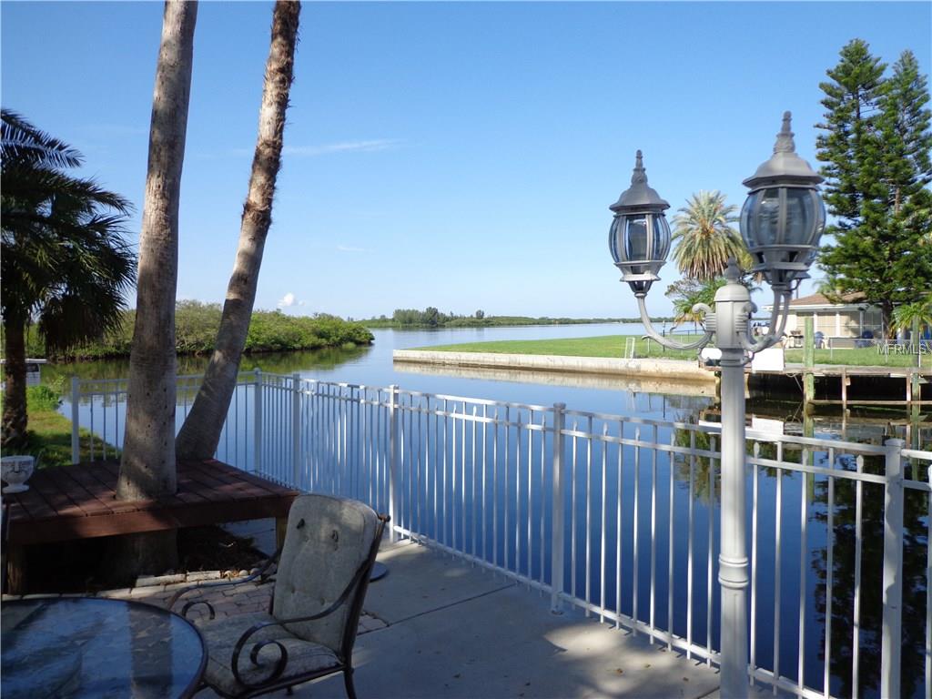 13519 OUTBOARD COURT, HUDSON, Florida 34667, 4 Bedrooms Bedrooms, 10 Rooms Rooms,3 BathroomsBathrooms,Residential,For sale,OUTBOARD,W7636367