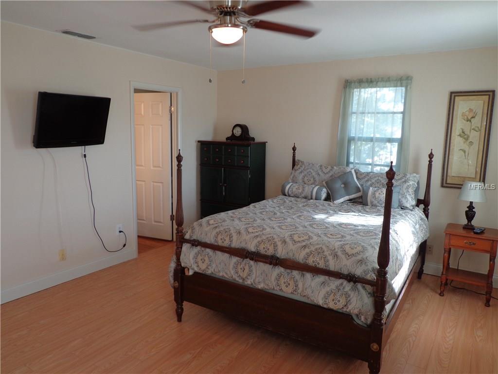 13519 OUTBOARD COURT, HUDSON, Florida 34667, 4 Bedrooms Bedrooms, 10 Rooms Rooms,3 BathroomsBathrooms,Residential,For sale,OUTBOARD,W7636367