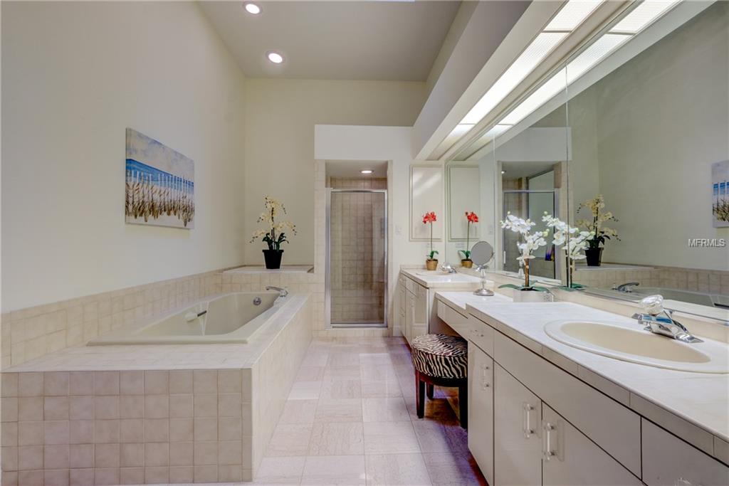 7349 VILLA D ESTE DRIVE, SARASOTA, Florida 34238, 2 Bedrooms Bedrooms, 8 Rooms Rooms,2 BathroomsBathrooms,Residential,For sale,VILLA D ESTE,A4208471