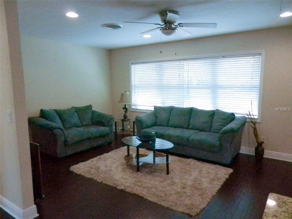 1600 FRUITWOOD DRIVE, CLEARWATER, Florida 33756, 3 Bedrooms Bedrooms, 7 Rooms Rooms,3 BathroomsBathrooms,Residential,For sale,FRUITWOOD,T2927722