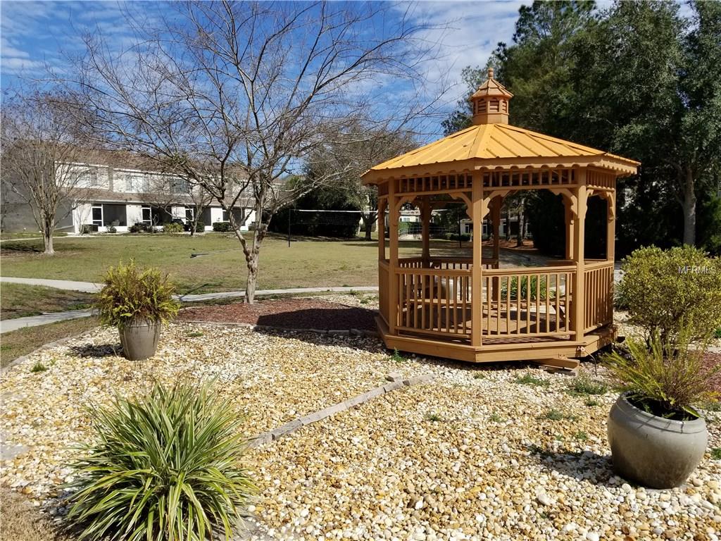 2472 LAKE WOODBERRY CIRCLE, BRANDON, Florida 33510, 2 Bedrooms Bedrooms, 6 Rooms Rooms,1 BathroomBathrooms,Residential,For sale,LAKE WOODBERRY,T2928285