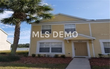 2472 LAKE WOODBERRY CIRCLE, BRANDON, Florida 33510, 2 Bedrooms Bedrooms, 6 Rooms Rooms,1 BathroomBathrooms,Residential,For sale,LAKE WOODBERRY,T2928285