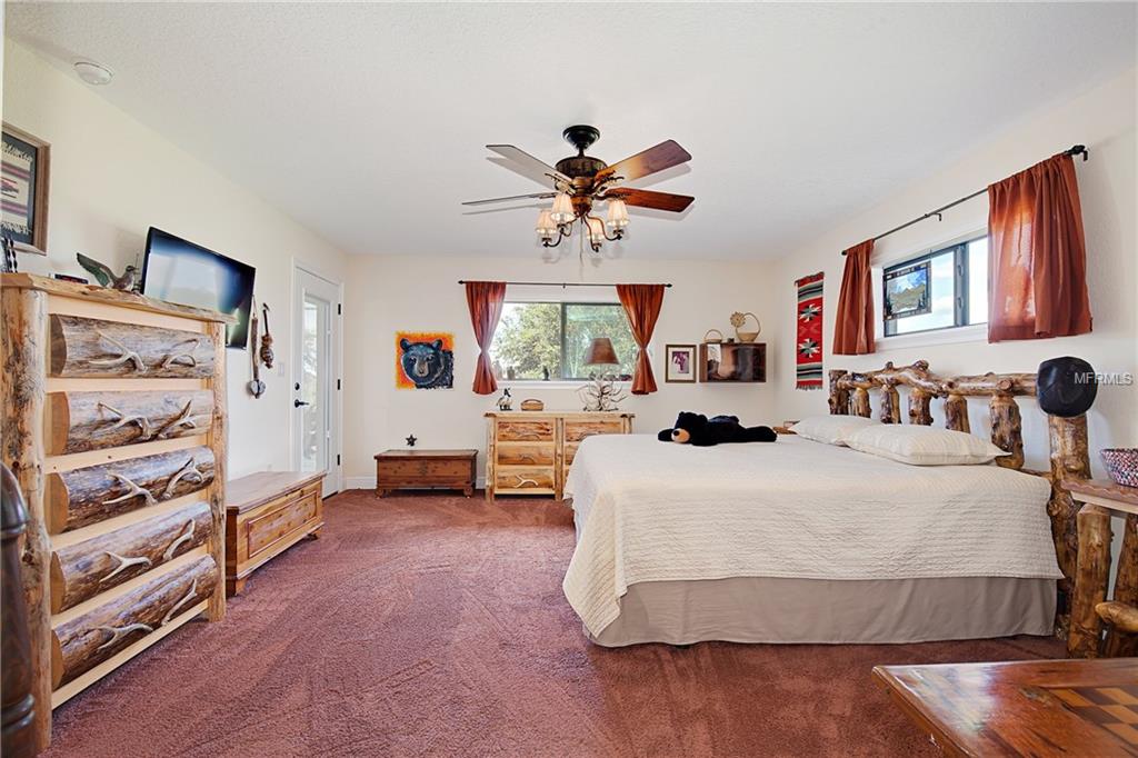 16821 150TH AVENUE ROAD, WEIRSDALE, Florida 32195, 3 Bedrooms Bedrooms, 10 Rooms Rooms,3 BathroomsBathrooms,Residential,For sale,150TH AVENUE,G4848920