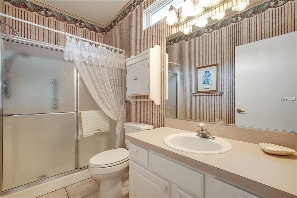 9476 SE 132 LOOP, SUMMERFIELD, Florida 34491, 2 Bedrooms Bedrooms, 5 Rooms Rooms,2 BathroomsBathrooms,Residential,For sale,132,G4851501