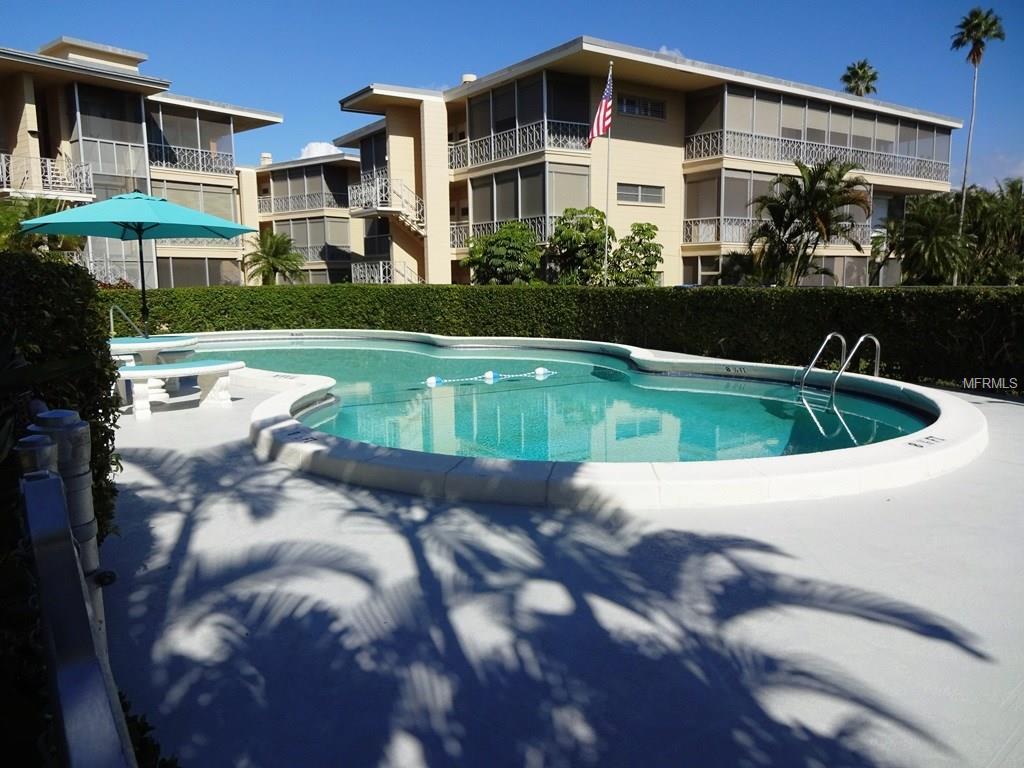 615 10TH AVENUE NE, ST PETERSBURG, Florida 33701, 1 Bedroom Bedrooms, 3 Rooms Rooms,1 BathroomBathrooms,Residential,For sale,10TH,U7845082