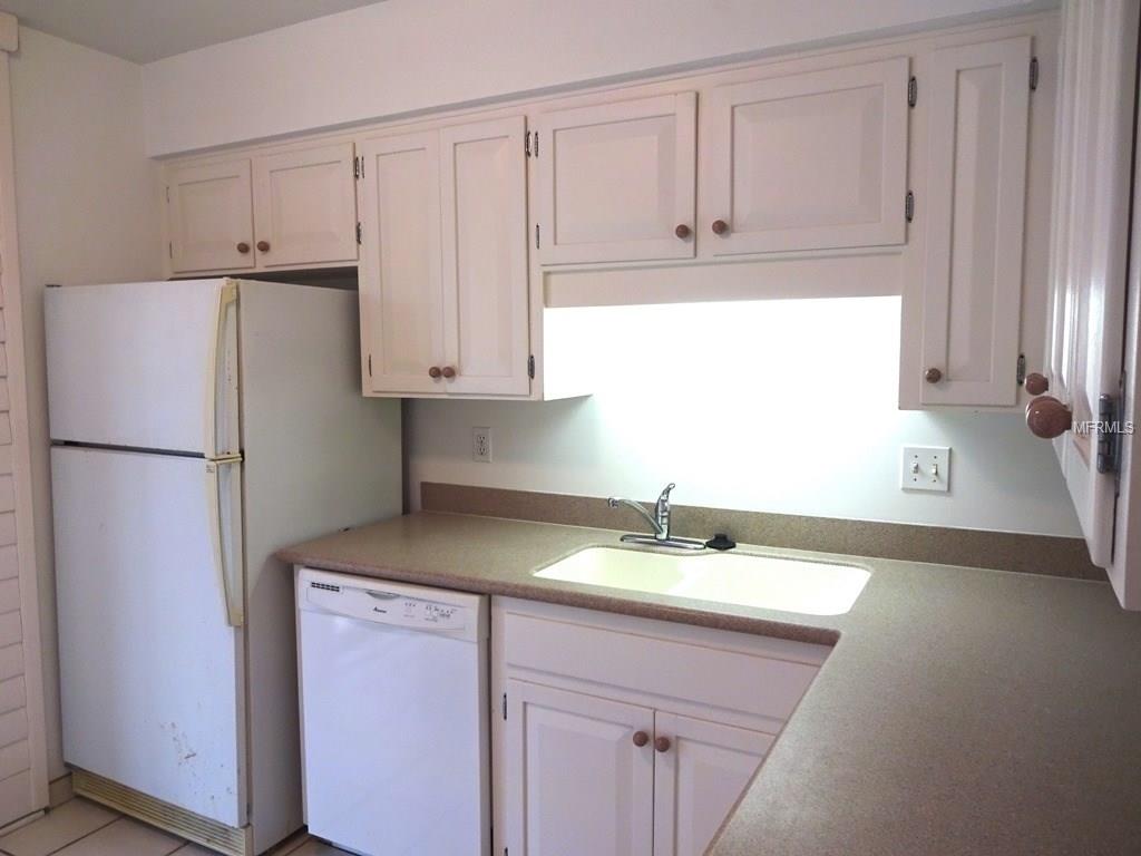 615 10TH AVENUE NE, ST PETERSBURG, Florida 33701, 1 Bedroom Bedrooms, 3 Rooms Rooms,1 BathroomBathrooms,Residential,For sale,10TH,U7845082