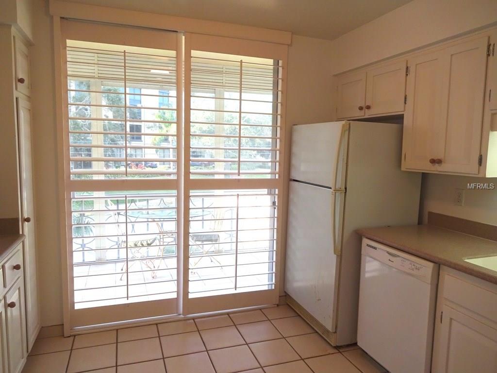615 10TH AVENUE NE, ST PETERSBURG, Florida 33701, 1 Bedroom Bedrooms, 3 Rooms Rooms,1 BathroomBathrooms,Residential,For sale,10TH,U7845082