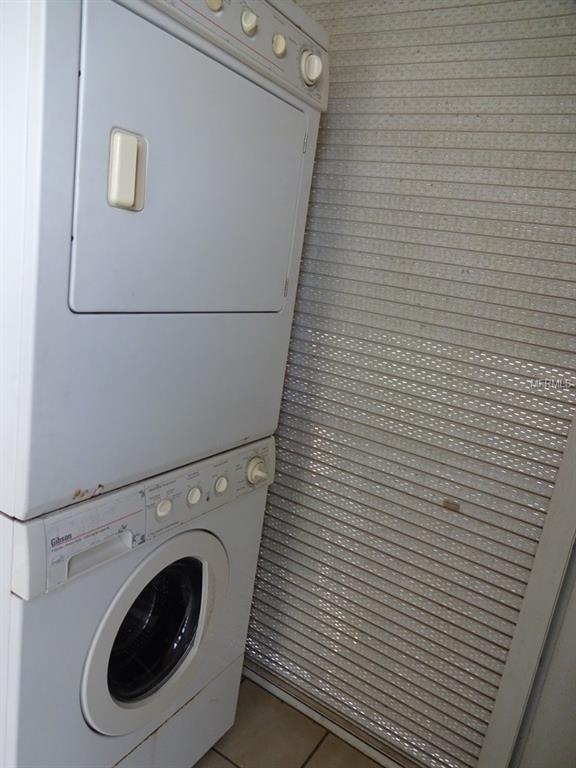 615 10TH AVENUE NE, ST PETERSBURG, Florida 33701, 1 Bedroom Bedrooms, 3 Rooms Rooms,1 BathroomBathrooms,Residential,For sale,10TH,U7845082