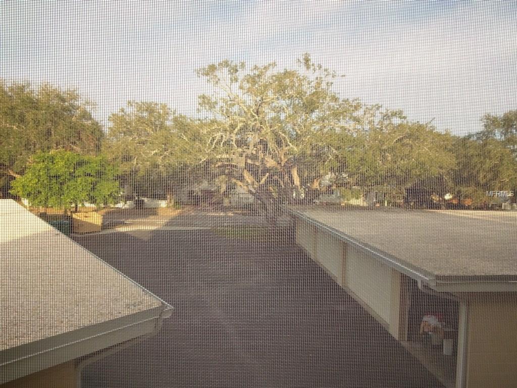 615 10TH AVENUE NE, ST PETERSBURG, Florida 33701, 1 Bedroom Bedrooms, 3 Rooms Rooms,1 BathroomBathrooms,Residential,For sale,10TH,U7845082