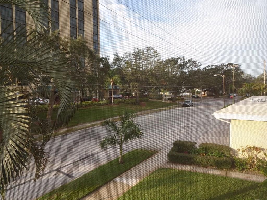 615 10TH AVENUE NE, ST PETERSBURG, Florida 33701, 1 Bedroom Bedrooms, 3 Rooms Rooms,1 BathroomBathrooms,Residential,For sale,10TH,U7845082