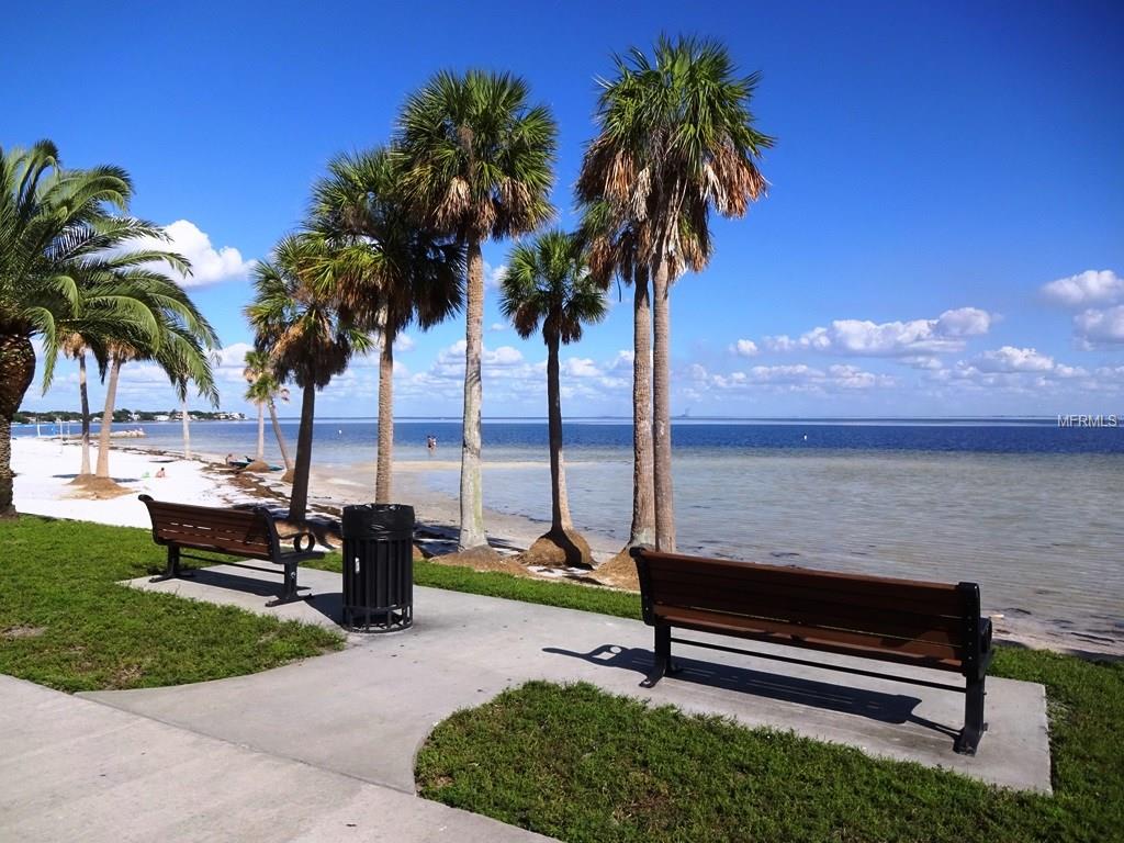 615 10TH AVENUE NE, ST PETERSBURG, Florida 33701, 1 Bedroom Bedrooms, 3 Rooms Rooms,1 BathroomBathrooms,Residential,For sale,10TH,U7845082