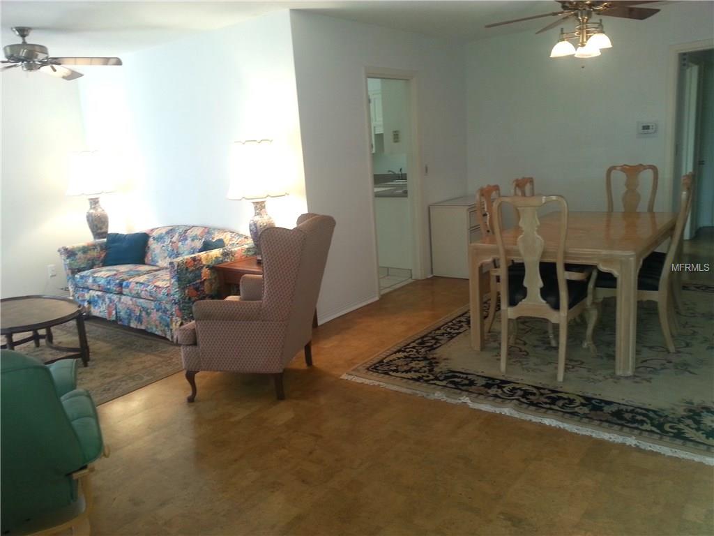 615 10TH AVENUE NE, ST PETERSBURG, Florida 33701, 1 Bedroom Bedrooms, 3 Rooms Rooms,1 BathroomBathrooms,Residential,For sale,10TH,U7845082