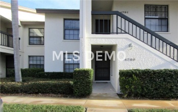 4789 WINSLOW BEACON, SARASOTA, Florida 34235, 2 Bedrooms Bedrooms, 5 Rooms Rooms,2 BathroomsBathrooms,Residential,For sale,WINSLOW BEACON,A4209120