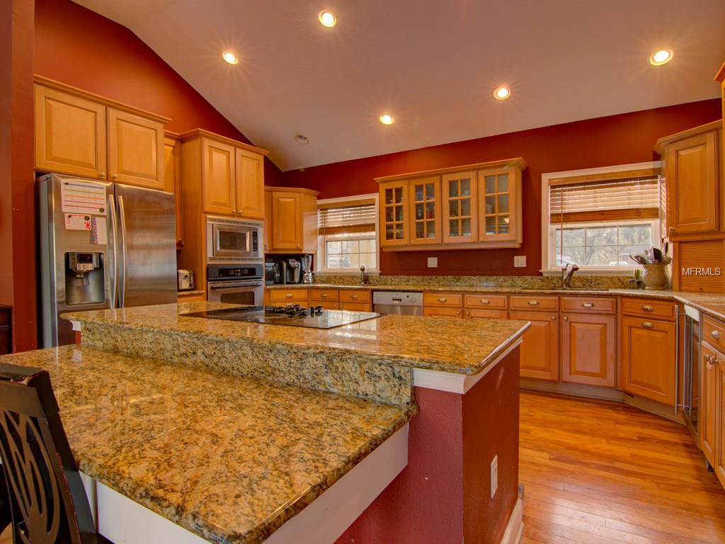 308 N LAKE JESSUP AVENUE, OVIEDO, Florida 32765, 5 Bedrooms Bedrooms, 3 Rooms Rooms,2 BathroomsBathrooms,Residential,For sale,LAKE JESSUP,O5561693