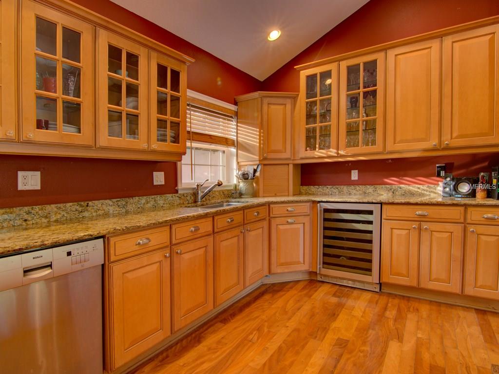 308 N LAKE JESSUP AVENUE, OVIEDO, Florida 32765, 5 Bedrooms Bedrooms, 3 Rooms Rooms,2 BathroomsBathrooms,Residential,For sale,LAKE JESSUP,O5561693