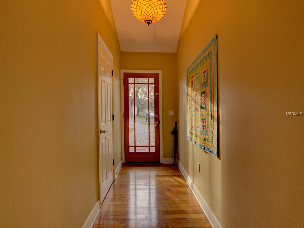 308 N LAKE JESSUP AVENUE, OVIEDO, Florida 32765, 5 Bedrooms Bedrooms, 3 Rooms Rooms,2 BathroomsBathrooms,Residential,For sale,LAKE JESSUP,O5561693