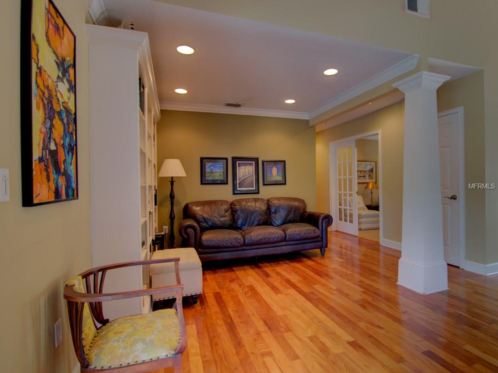 308 N LAKE JESSUP AVENUE, OVIEDO, Florida 32765, 5 Bedrooms Bedrooms, 3 Rooms Rooms,2 BathroomsBathrooms,Residential,For sale,LAKE JESSUP,O5561693