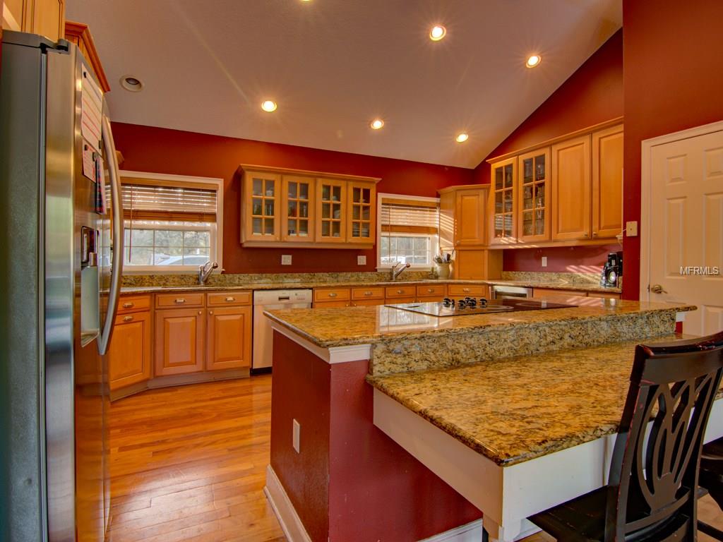 308 N LAKE JESSUP AVENUE, OVIEDO, Florida 32765, 5 Bedrooms Bedrooms, 3 Rooms Rooms,2 BathroomsBathrooms,Residential,For sale,LAKE JESSUP,O5561693