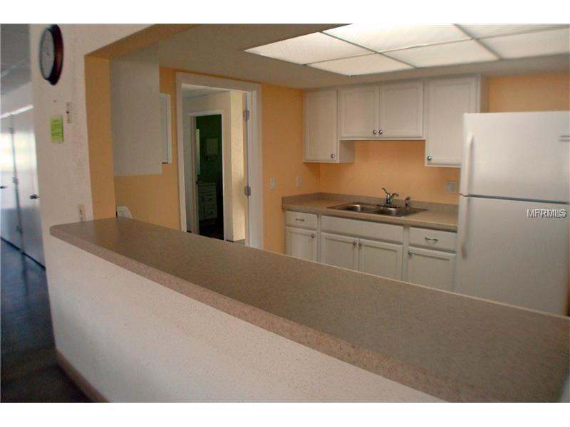 3768 LAKE BAYSHORE DRIVE, BRADENTON, Florida 34205, 2 Bedrooms Bedrooms, 3 Rooms Rooms,1 BathroomBathrooms,Residential,For sale,LAKE BAYSHORE,A4184905