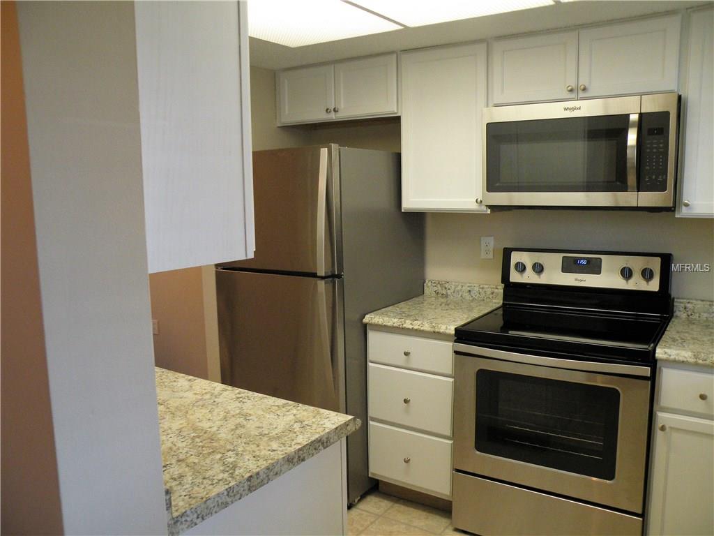 3768 LAKE BAYSHORE DRIVE, BRADENTON, Florida 34205, 2 Bedrooms Bedrooms, 3 Rooms Rooms,1 BathroomBathrooms,Residential,For sale,LAKE BAYSHORE,A4184905