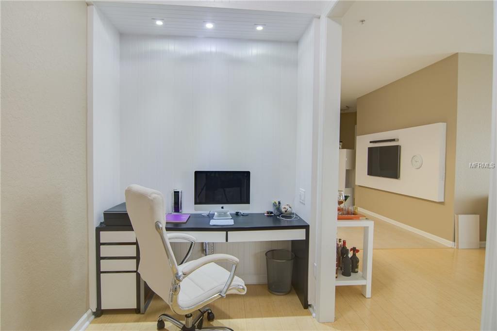 ORLANDO, Florida 32835, 3 Bedrooms Bedrooms, 5 Rooms Rooms,2 BathroomsBathrooms,Residential,For sale,O5553302