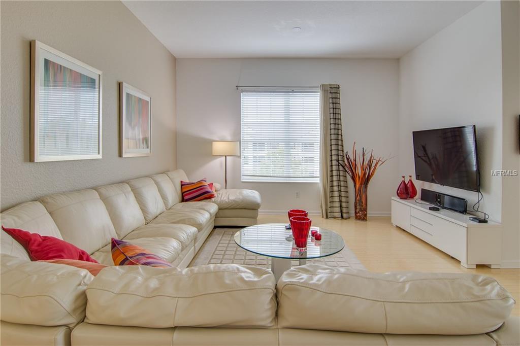 ORLANDO, Florida 32835, 3 Bedrooms Bedrooms, 5 Rooms Rooms,2 BathroomsBathrooms,Residential,For sale,O5553302