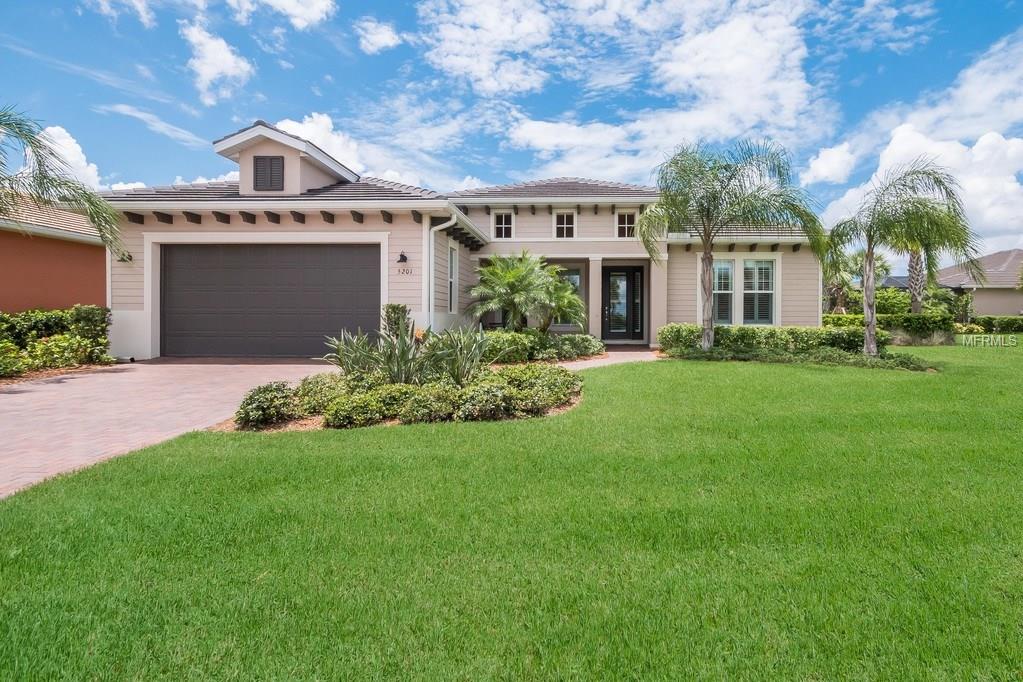 5201 LAKE OVERLOOK AVENUE, BRADENTON, Florida 34208, 4 Bedrooms Bedrooms, 7 Rooms Rooms,3 BathroomsBathrooms,Residential,For sale,LAKE OVERLOOK,A4208821