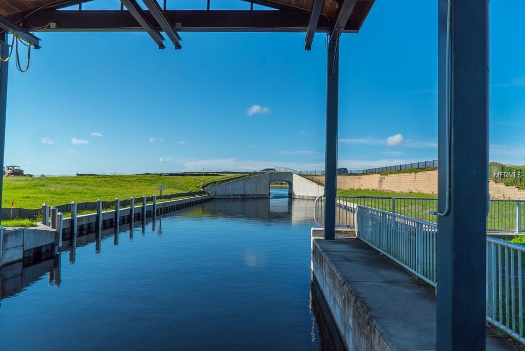 5201 LAKE OVERLOOK AVENUE, BRADENTON, Florida 34208, 4 Bedrooms Bedrooms, 7 Rooms Rooms,3 BathroomsBathrooms,Residential,For sale,LAKE OVERLOOK,A4208821