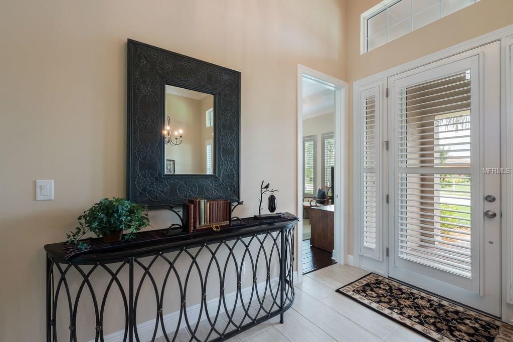 5201 LAKE OVERLOOK AVENUE, BRADENTON, Florida 34208, 4 Bedrooms Bedrooms, 7 Rooms Rooms,3 BathroomsBathrooms,Residential,For sale,LAKE OVERLOOK,A4208821